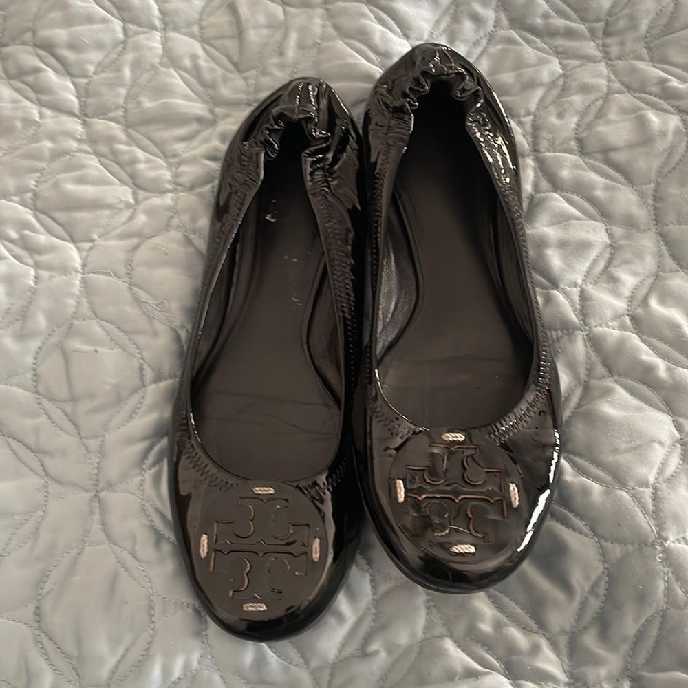 Tory Burch, black, ballet flats, patent leather size 10